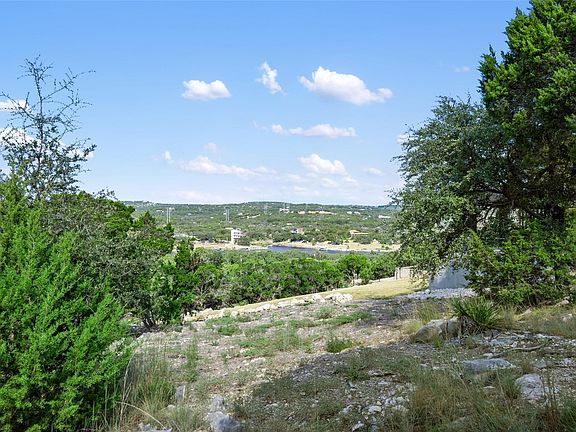 5th image of 2804 Lakehurst Rd