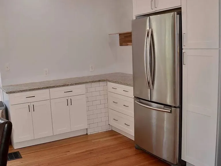 124 Cannons Ln — Photo 40