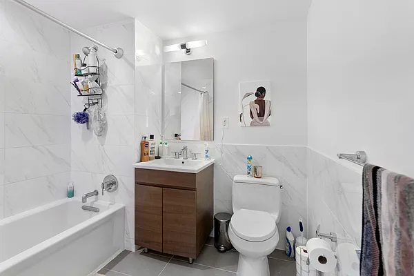 Rented by Oxford Property Group | media 23