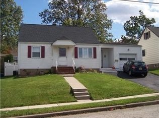 28 Morley Dr, West Paterson, NJ 07424