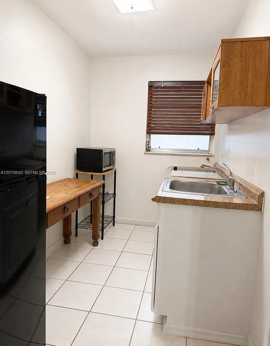 Coral Way Center Amd — Photo 3