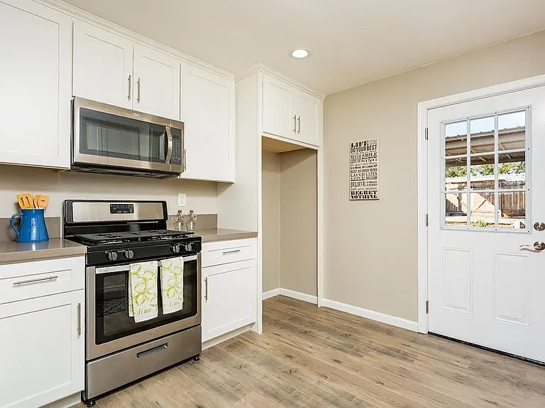 3422 Clairemont Mesa Blvd — Photo 5
