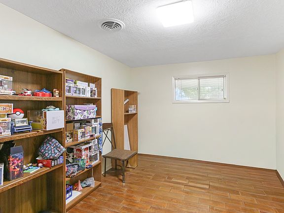 4th image of 1314 Jefferson Dr