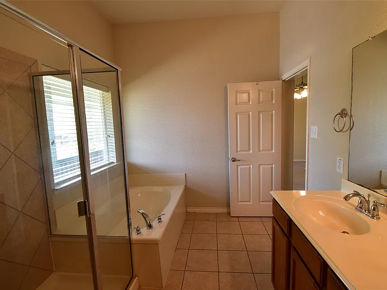 7993 Crampton Ln — Photo 12