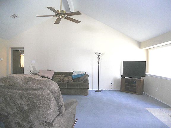 4th image of 1323 Brook Grove Dr