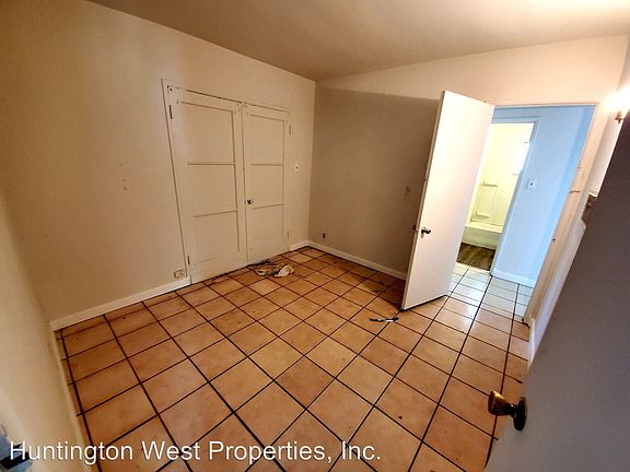5th image of 6625 Darwell Ave #2