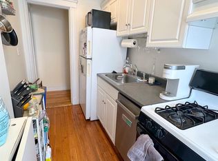 11 Ellery St APT 1, Cambridge, MA 02138