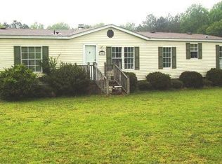 2440 Watsons Cove Rd, Rocky Mount, NC 27803