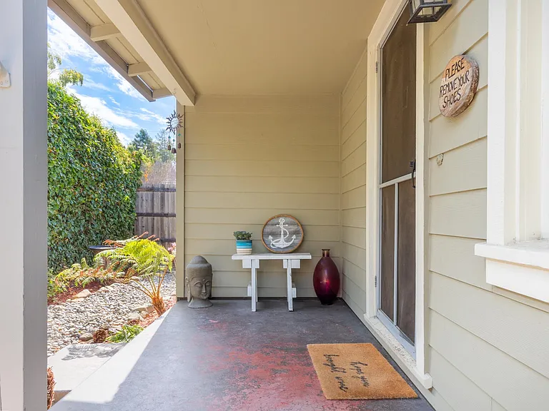 334 San Juan Ave — Photo 26