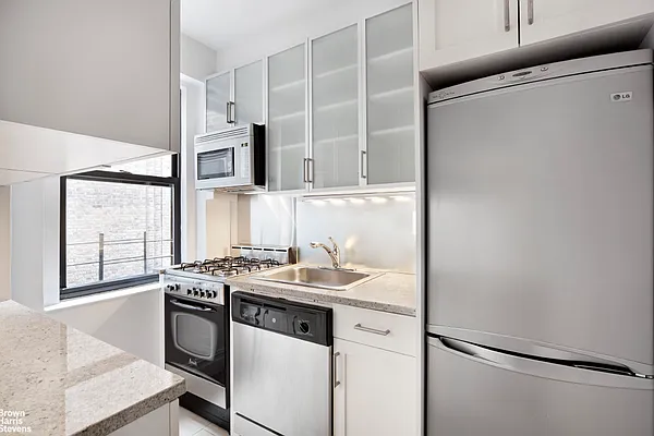 Rented by Brown Harris Stevens | media 5