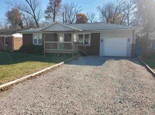 123 E Taylor St, Boonville, IN