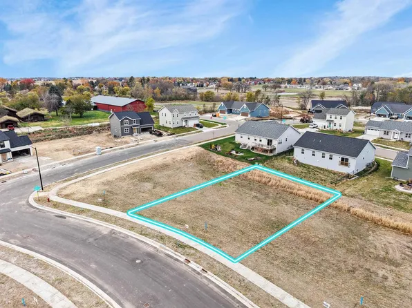 366 Wild Rose Way #50, Stoughton, WI 53589