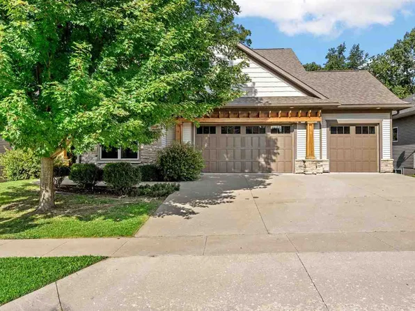 856 Sugar Loaf Cir, Iowa City, IA 52245