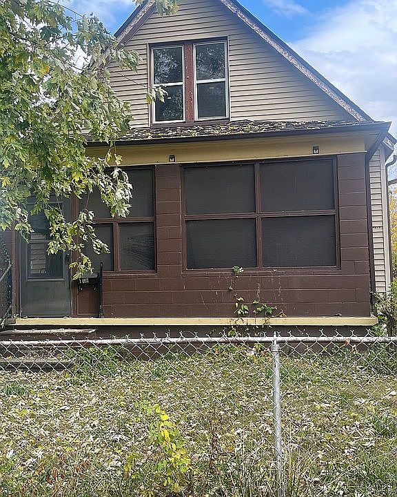 1st image of 1407 Winstanley Ave