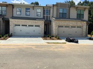 698 Collections Dr, Lawrenceville, GA 30043