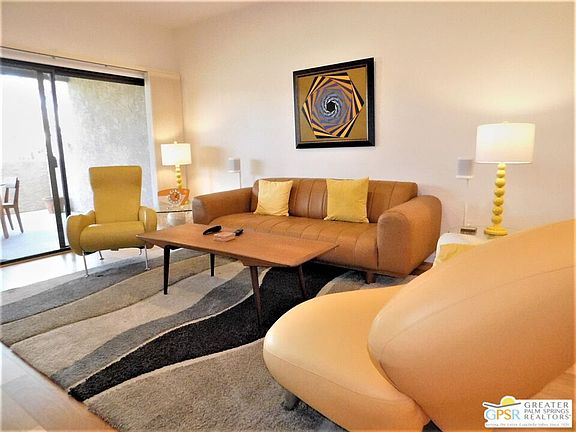 3rd image of 2345 S Cherokee Way Unit 100