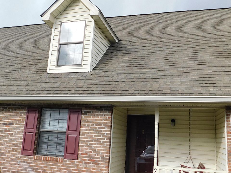 1st image of 921 Bradley Bell Dr