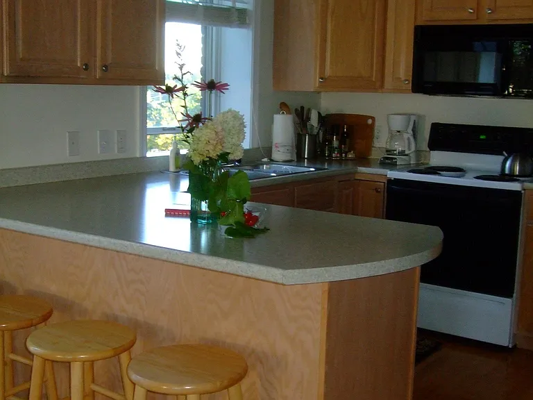 24 Pleasant St #3 — Photo 8