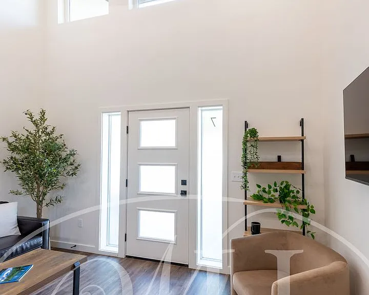 159 SE Sparrows Pl — Photo 12