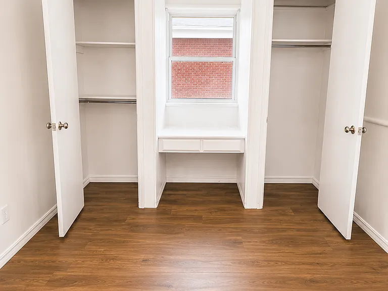 1216 Sunvalley Dr — Photo 10