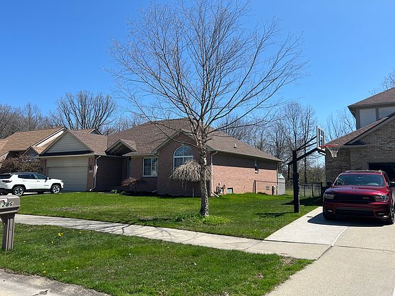 2nd image of 31298 Broderick Dr
