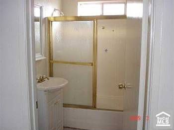 2nd image of 2418 Earl Ave