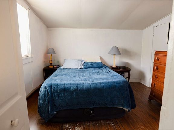 Apartment Bedroom
