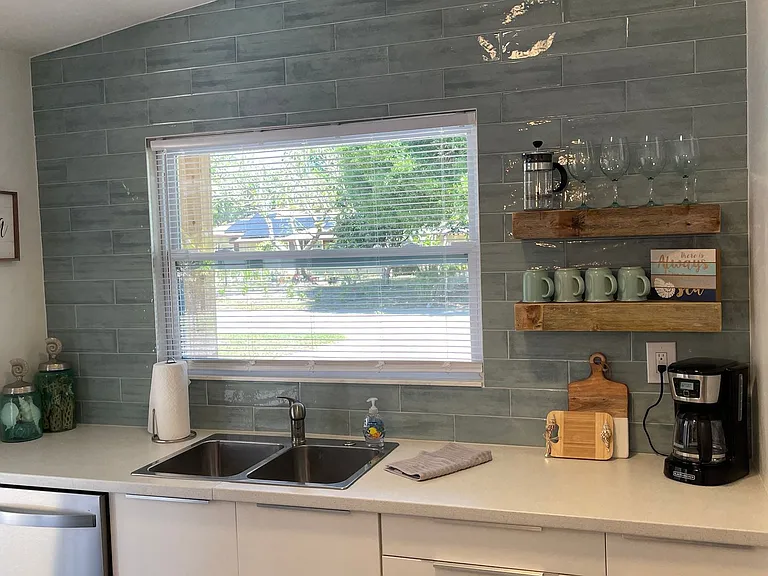 2504 S Milmar Dr — Photo 8
