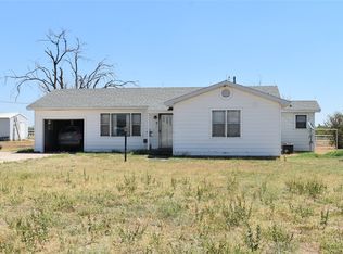 353 Wolf Rd, Windthorst, TX 76389
