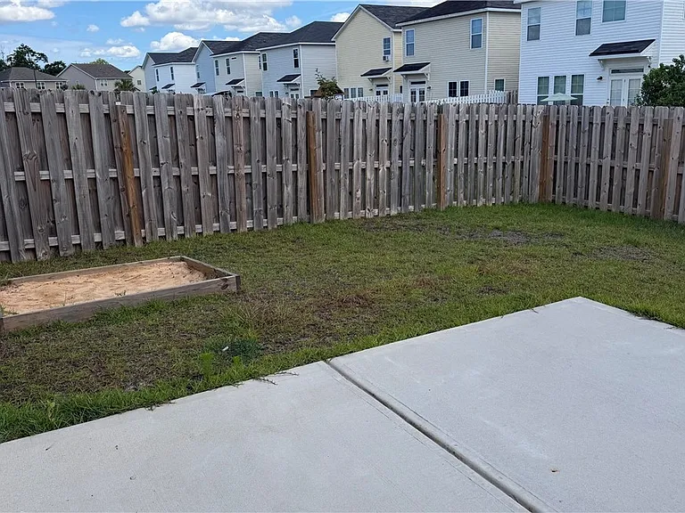 37 Stetson Dr — Photo 11