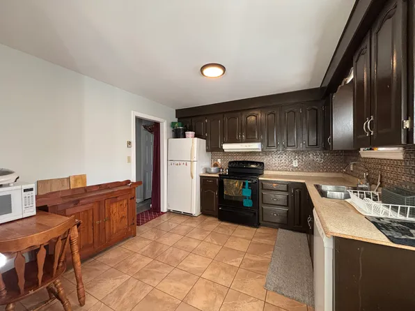 161 Douglas Avenue Fredericton, 161 Douglas Ave, Fredericton, NB E3A 2N8