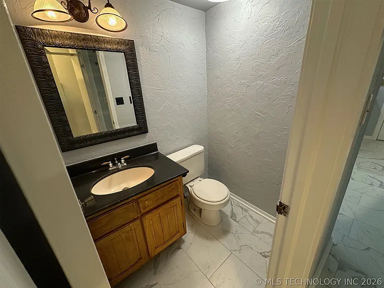 4608 S Granite Ave #C1 — Photo 7