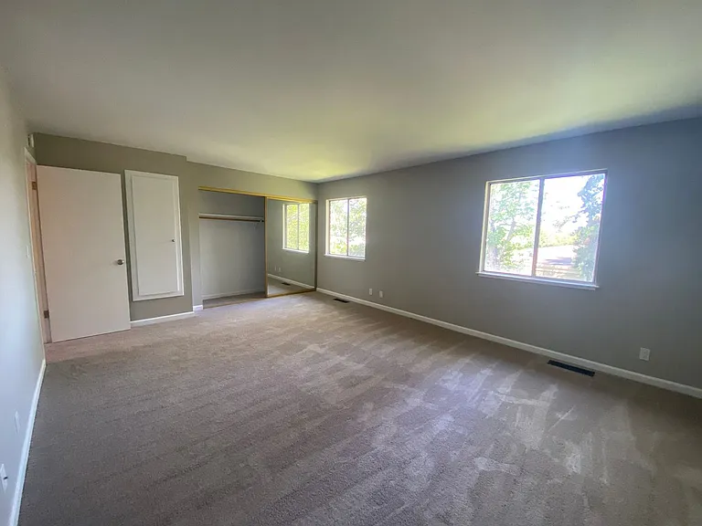 1567 Ivycreek Cir — Photo 17
