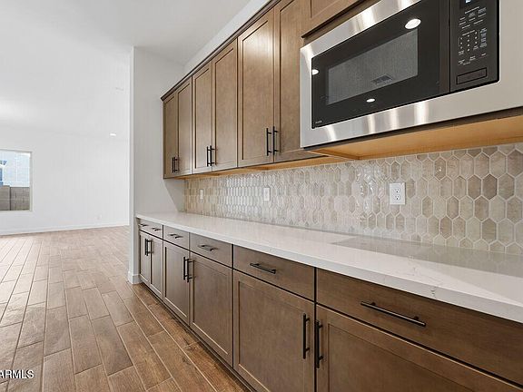 4th image of 21485 S 191ST Place