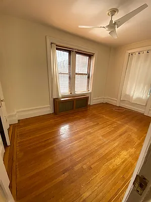 Rented by Gala West Realty LTD | media 10