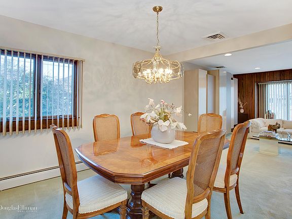 2nd image of 50 Beatrice Ln
