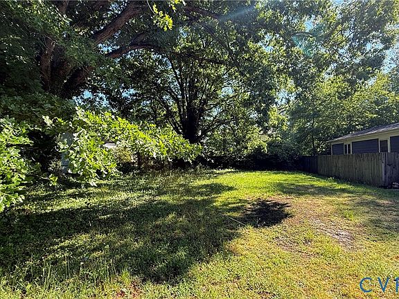 4th image of 806 Ridgeway Ave Lot 16