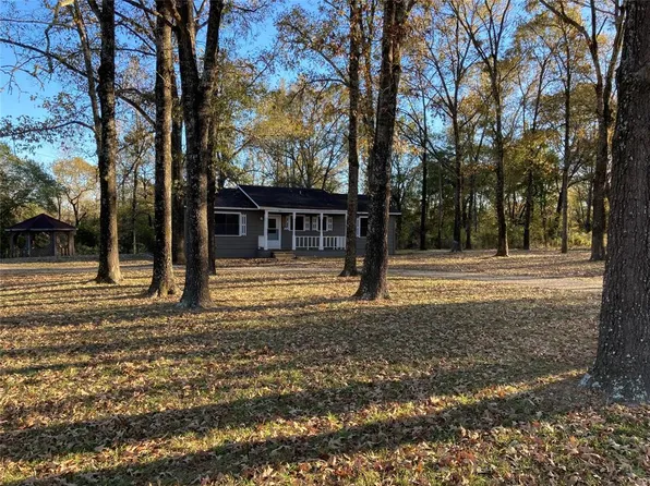 9701 County Road 313, Buffalo, TX 75831