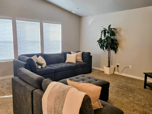 5277 N Maplestone Ave, Meridian, ID 83646