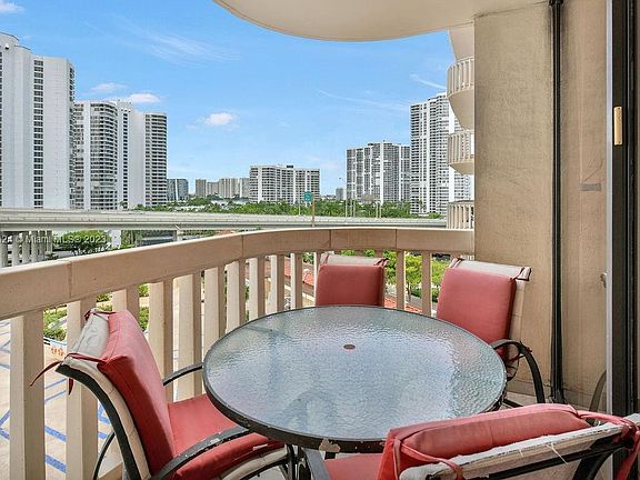 3rd image of 19355 Turnberry Way APT 6F