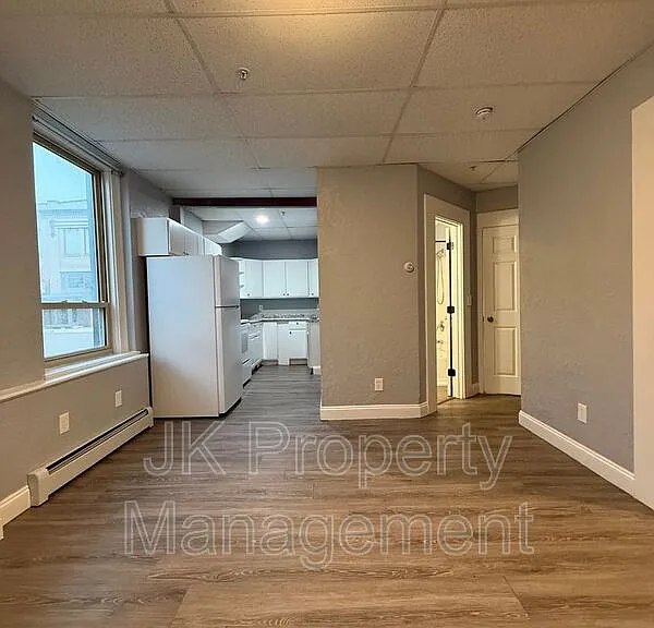 809 15th St #101 — Photo 8