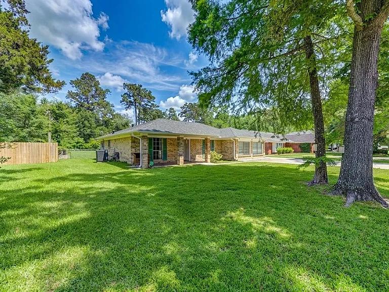 24522 Glen Loch Dr — Photo 38