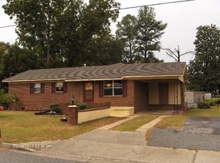 415 Railroad St, Morven, GA 31638