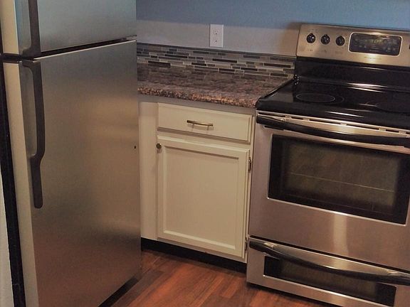 5th image of 3113 Sondra Dr APT 202