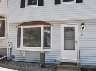 35 Genessee St APT B, Worcester, MA 01603