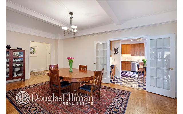 Sold by Douglas Elliman | media 22