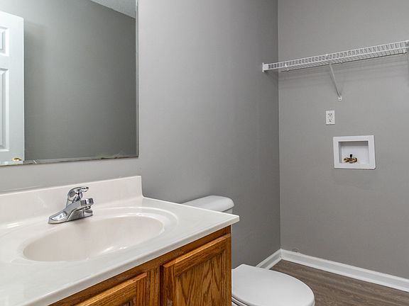 4th image of 4751 Scepter Way #1