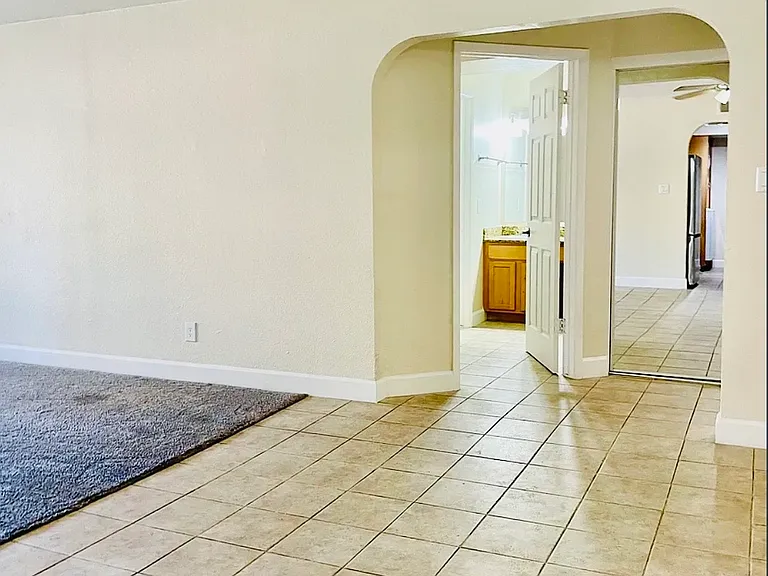 3825 E Camelback Rd #223 — Photo 6