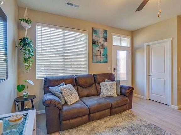 4th image of 7016 NE 156th Pl