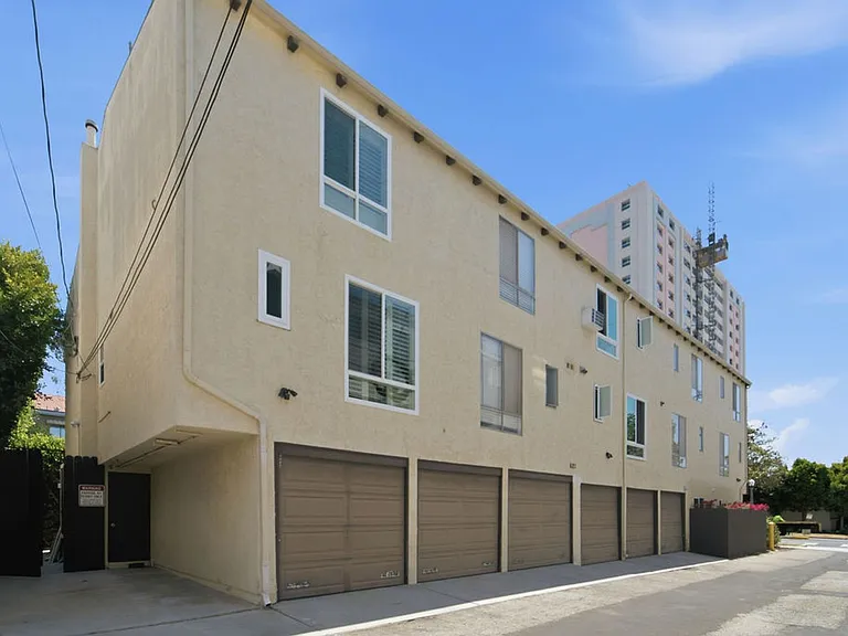 621 California Ave #2 — Photo 15